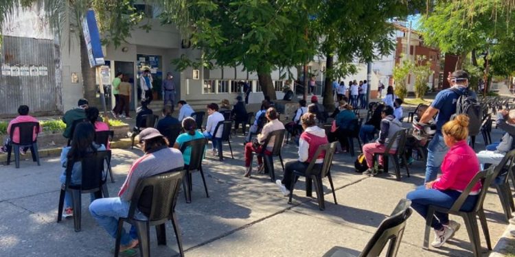 Con un gran operativo el gobierno del Chaco logru00f3 organizar la asistencia a bancos y cajeros de manera segura