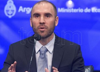 El proyecto de Presupuesto 2021 contempla una suba del 5,5% del PBI e inflación del 29%