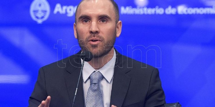 El proyecto de Presupuesto 2021 contempla una suba del 5,5% del PBI e inflación del 29%