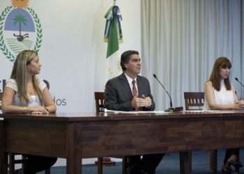 CAPITANICH ANUNCIÓ PAGO ESCALONADO DE SALARIOS POR TERMINACIÓN DE DNI Y EN DISTINTOS HORARIOS
