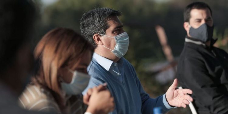 Capitanich se reunió con intendentes ribereños para impulsar la actividad pesquera