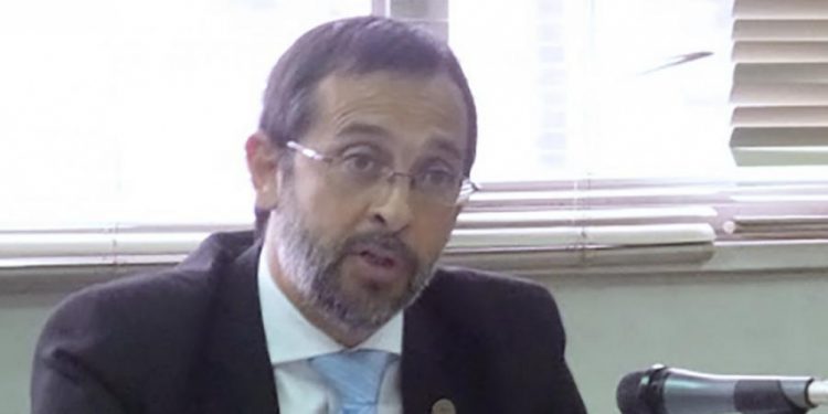 Chubut: violaron en manada a una chica de 16 años, no habrá prisión porque el fiscal dijo que fue un “desahogo sexual”