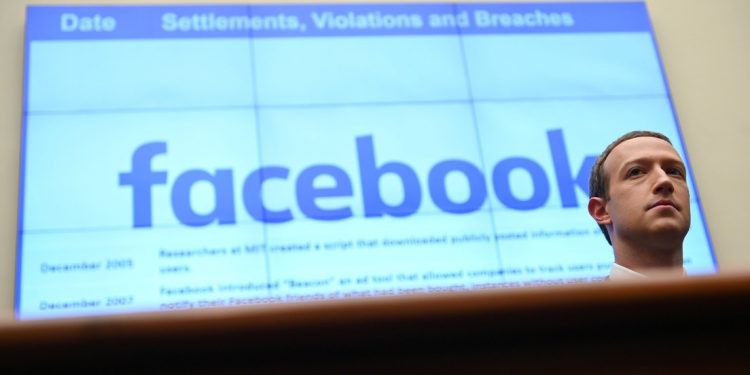 Zuckerberg pierde más de 7.000 millones de dólares después de que grandes anunciantes retiraran su publicidad de la plataforma