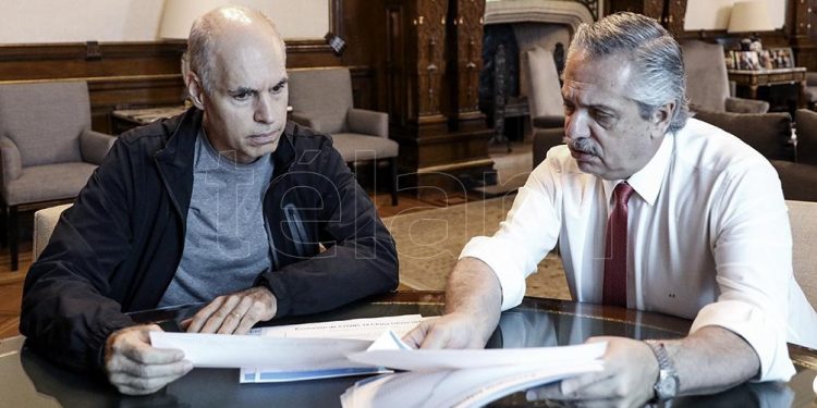 Alberto Fernández y Horacio Rodríguez Larreta analizaron la marcha de la nueva fase de la cuarentena