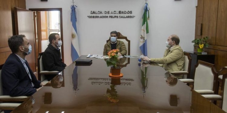 Margarita Belén: Capitanich y el intendente Javier Martínez firmaron convenio para la construcción del nuevo registro civil