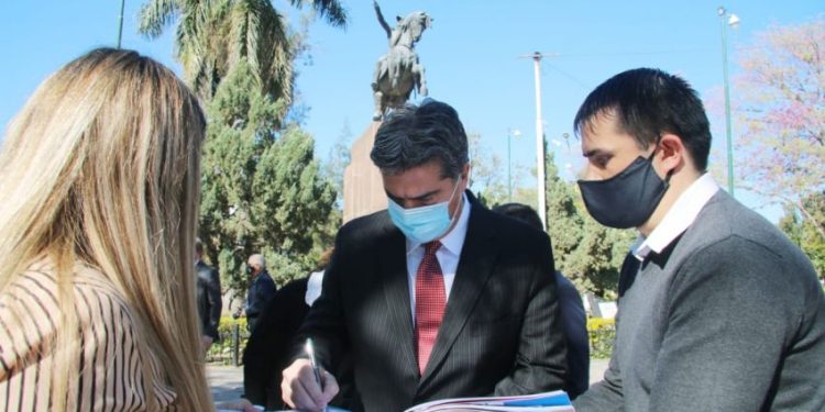 Capitanich encabezó el acto por el 170° aniversario del fallecimiento del General José de San Martín