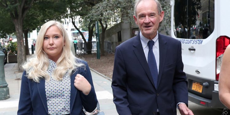 Documentos revelados muestran que Ghislaine Maxwell participó en orgías “continuas” con menores de edad junto con Jeffrey Epstein