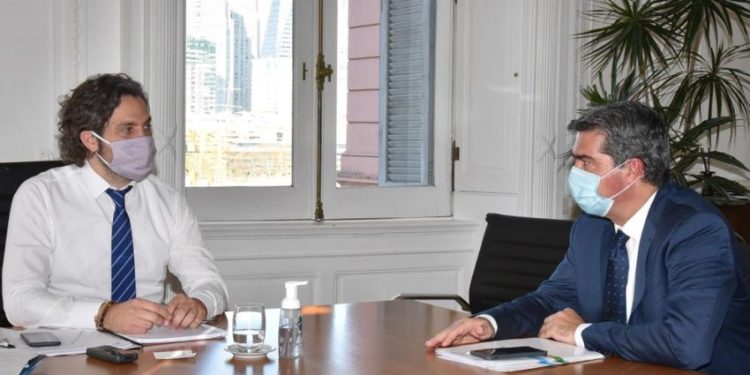Agenda en Buenos Aires: Capitanich avanzó en gestiones para obras de infraestructura básica, regularización de terrenos y viviendas