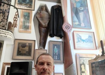 Conferencia (Jean Mermoz: El Arcangel) por el  arquitecto Horacio Macheroni