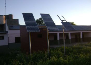 El gobernador reglamentó la ley que fomenta la generación distribuida de energía renovable integrada a la red eléctrica pública