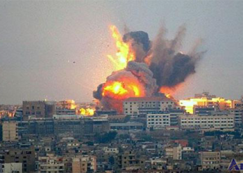 Líbano: dos renuncias, más protestas y el anuncio de ayuda internacional