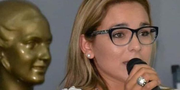 En medio de la crisis de la pandemia, Magda Ayala aumento el sueldo a los municipales de Barranqueras