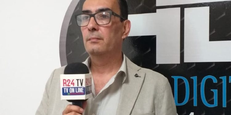 Los heaters y trolls, el ejército de operadores políticos que se esconde detrás de las redes