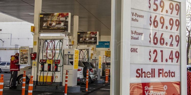 Combustibles: YPF y Shell aumentaron sus precios, Puma lo hará próximamente y Axion por ahora no