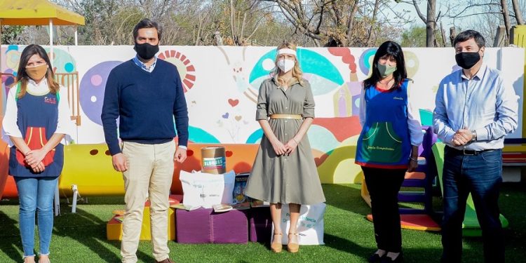 Fabiola Yañez acompaña al Plan Nacional de Primera Infancia