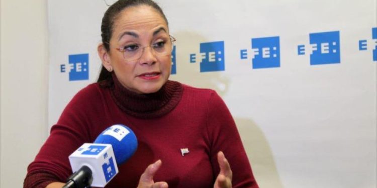 Pierina Correa, Hermana de Rafael Correa, posible candidata a la Vicepresidencia