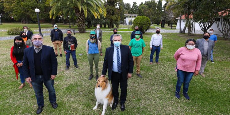 Alberto Fernández presentó un plan de inversiones para la agricultura familiar por $12.800 millones