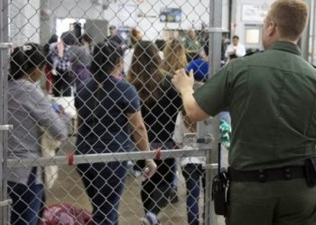 Horroroso: México condena posible esterilización de mujeres migrantes en EEUU