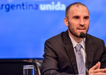 Guzmán dijo que la Argentina solo busca refinanciar la deuda con el FMI y no más dinero