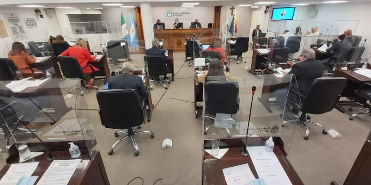 Nueva sesión extraordinaria de la Legislatura este jueves