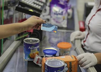 El Gobierno invertirá otros $ 30.000 millones en la Tarjeta Alimentar hasta fin de año
