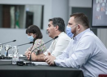 Capitanich encabezó el 1° congreso virtual de Concejales del Chaco: “ustedes tienen la responsabilidad de hacer de cada municipio el epicentro de la democracia”