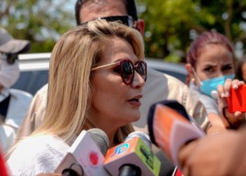 ¿Tiempo de fuga? Áñez pide a EEUU 350 visas tras victoria de Arce