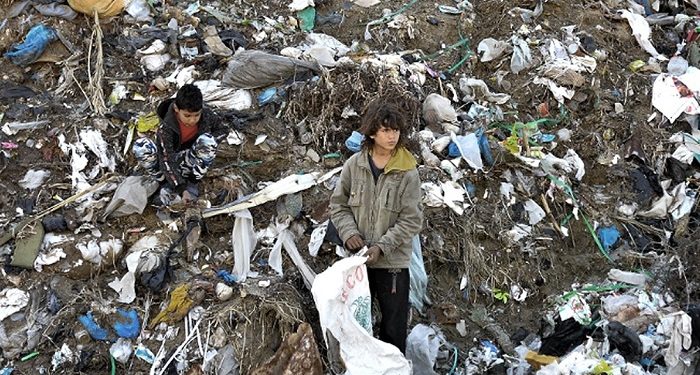 Uno de cada seis niños vive en la pobreza extrema, según Unicef y Grupo Banco Mundial