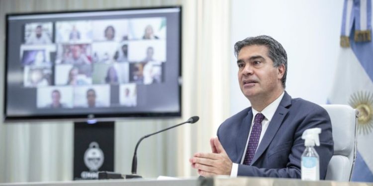 Arraigo a la tierra: Capitanich entregó títulos de propiedad a 69 pequeños y medianos productores