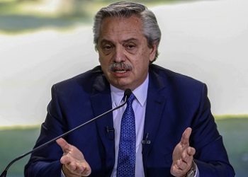 Fernández llamó a “eliminar odios y venganzas” y abogó por traer inversiones que generen “trabajo”