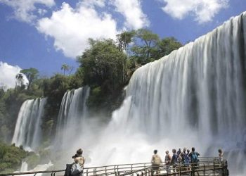 El año próximo habrá tres feriados turísticos
