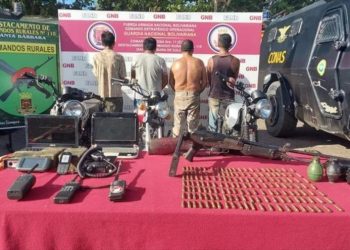 Venezuela: detienen a 4 individuos con armas en frontera de Colombia