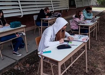 Las clases en 2021: cada provincia decidirá cómo y cuándo comenzará el ciclo lectivo