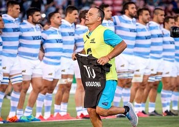 Los All Blacks homenajearon a Diego Maradona