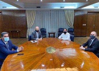 Capitanich expuso ante Guzmán la situación provincial y ratificó el impulso de un modelo económico “sustentable y sostenible”, aseguró