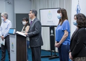 COVID-19: Capitanich presentó el Consejo Provincial de Vacunación y la logística para inmunizar a 266.000 personas