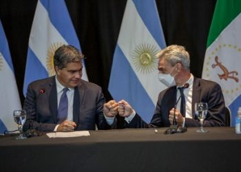 Capitanich y Meoni firmaron un convenio para la construcción y refacción de nuevas terminales de ómnibus en tres localidades