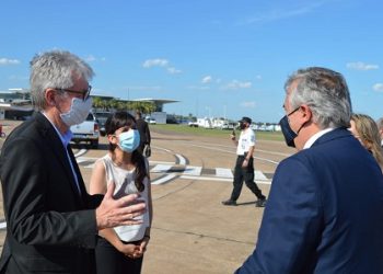 Asamblea del Norte Grande: Sager y Rach Quiroga recibieron a los gobernadores de diez provincias
