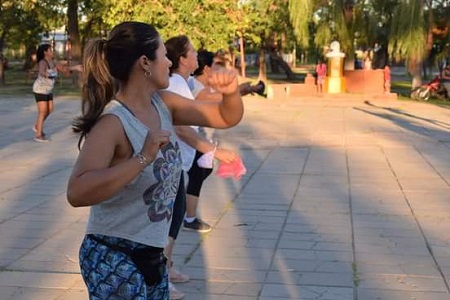Con el programa “Barranqueras en Movimiento”, el Municipio ofrece actividades deportivas “íntegras, seguras y saludables”