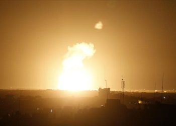 Asia: Aviones israelíes bombardean varios puntos de la Franja de Gaza