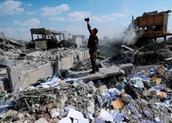 Continúa el horror: Ataque aéreo de EEUU mata a un niño sirio en Deir Ezzor
