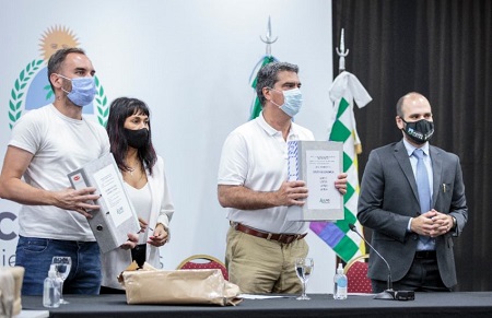 El gobierno recibió las ofertas para la construcción y ampliación de hospitales en la provincia