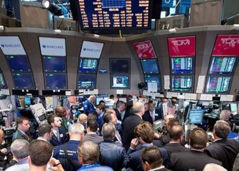 Terremoto en la bolsa: Wall Street sumergida en alta volatilidad donde GameStop y bitcoin podrían ser puntas de un iceberg