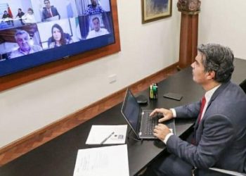 El Gobernador y el Embajador Argentino en China dialogaron sobre los proyectos de cooperación económica entre la provincia y el país