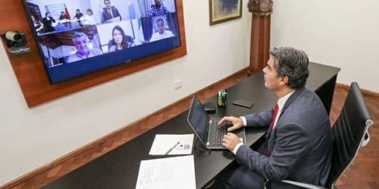 El Gobernador y el Embajador Argentino en China dialogaron sobre los proyectos de cooperación económica entre la provincia y el país