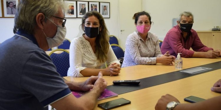 El Gobierno provincial garantiza el abastecimiento de madera a las empresas Unitán e Indunor