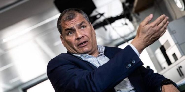 Correa alerta de fraude electoral: Están manipulando las actas