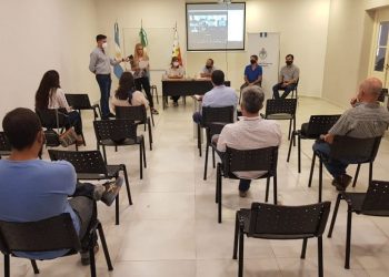 Ley de Biocidas: Laprovincia y organizaciones socioambientales analizan modificaciones y aportes para su reglamentación