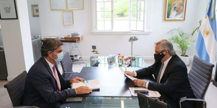 Capitanich acordó con Alberto Fernández la construcción de 20 nuevas escuelas y la remodelación de otras 20 en la provincia