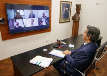 Capitanich analizó con Martín Gil el avance del plan de obras públicas